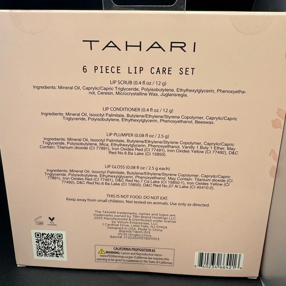 NWT Tahari 6-Piece Lip Care Set